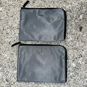 TUMI for Delta Cosmetic/ Toiletries Bag